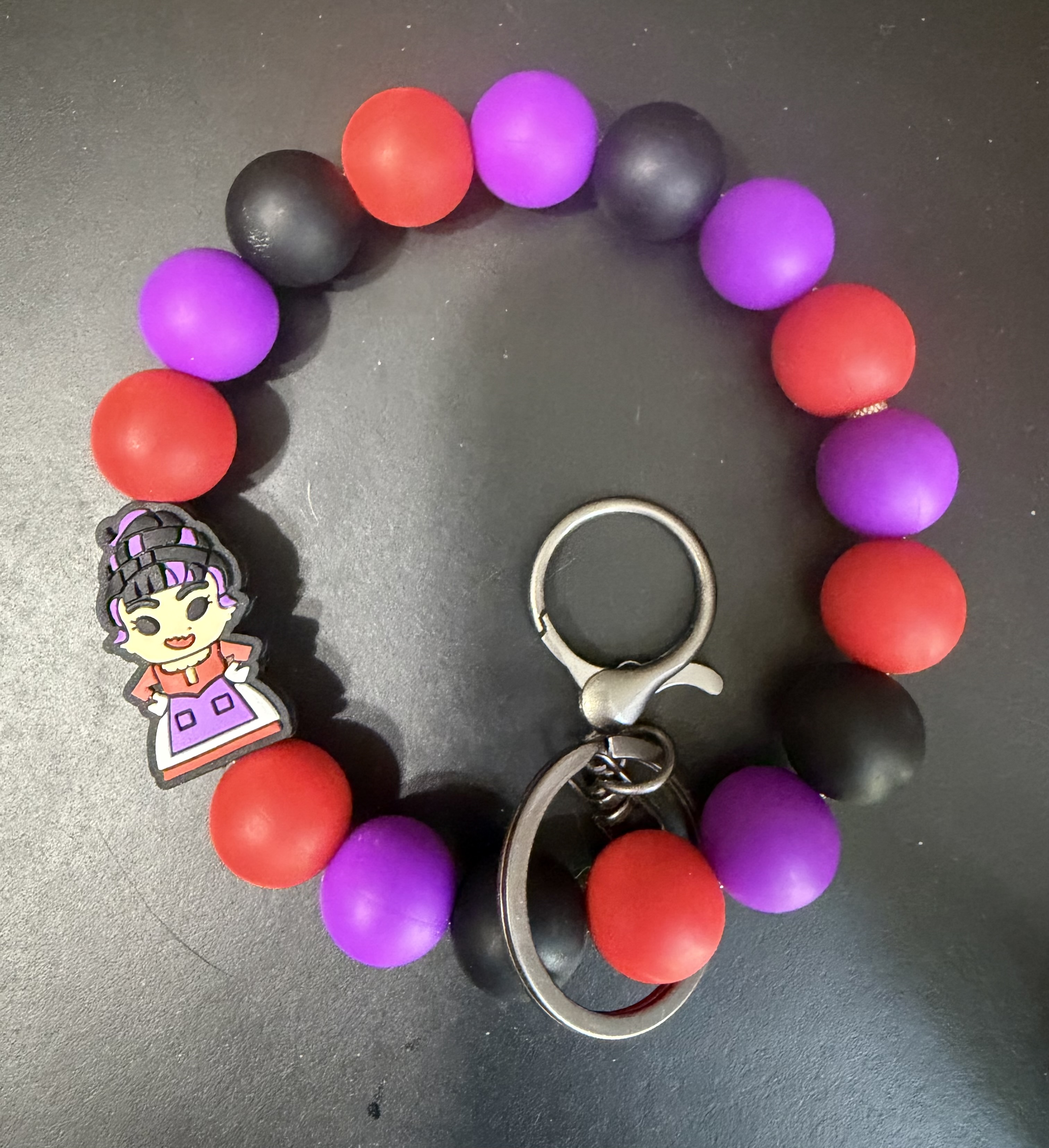 Mavis Dracula keychain