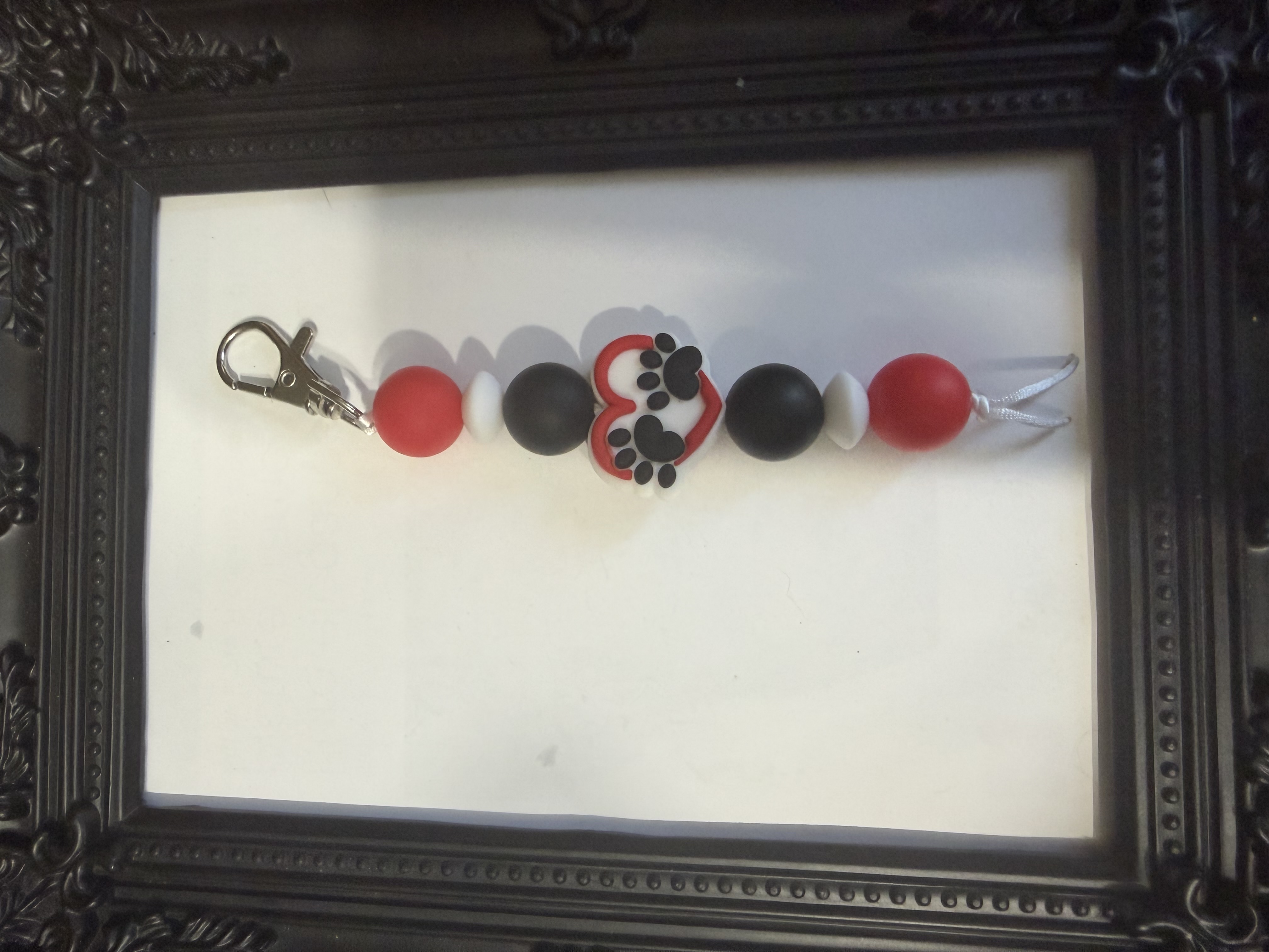 Paw print keychain
